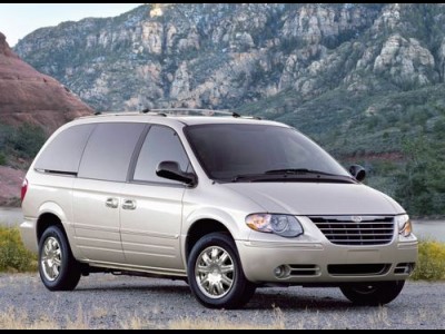 2002 CHRYSLER TOWN & COUNTRY LX  CANTON, MI